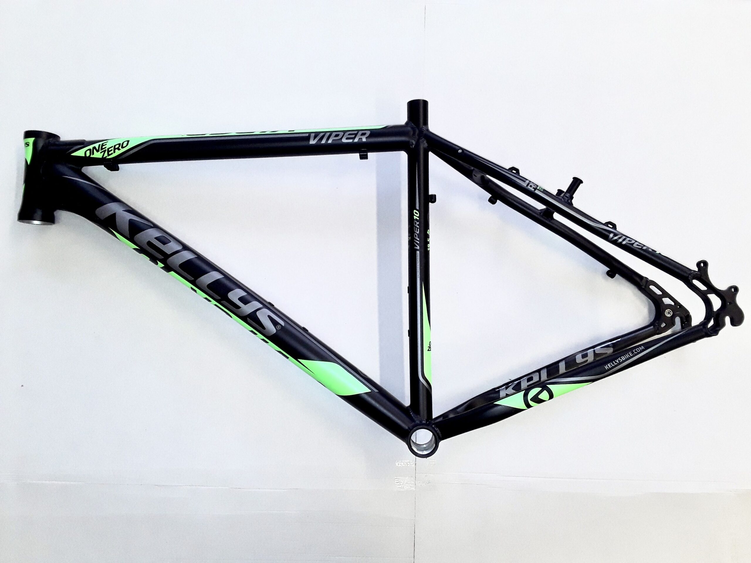 77551_VIPER_10_Black_Lime